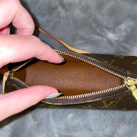 SOLD: Louis Vuitton Mini Pochette Papillon - Picture 6 of 11